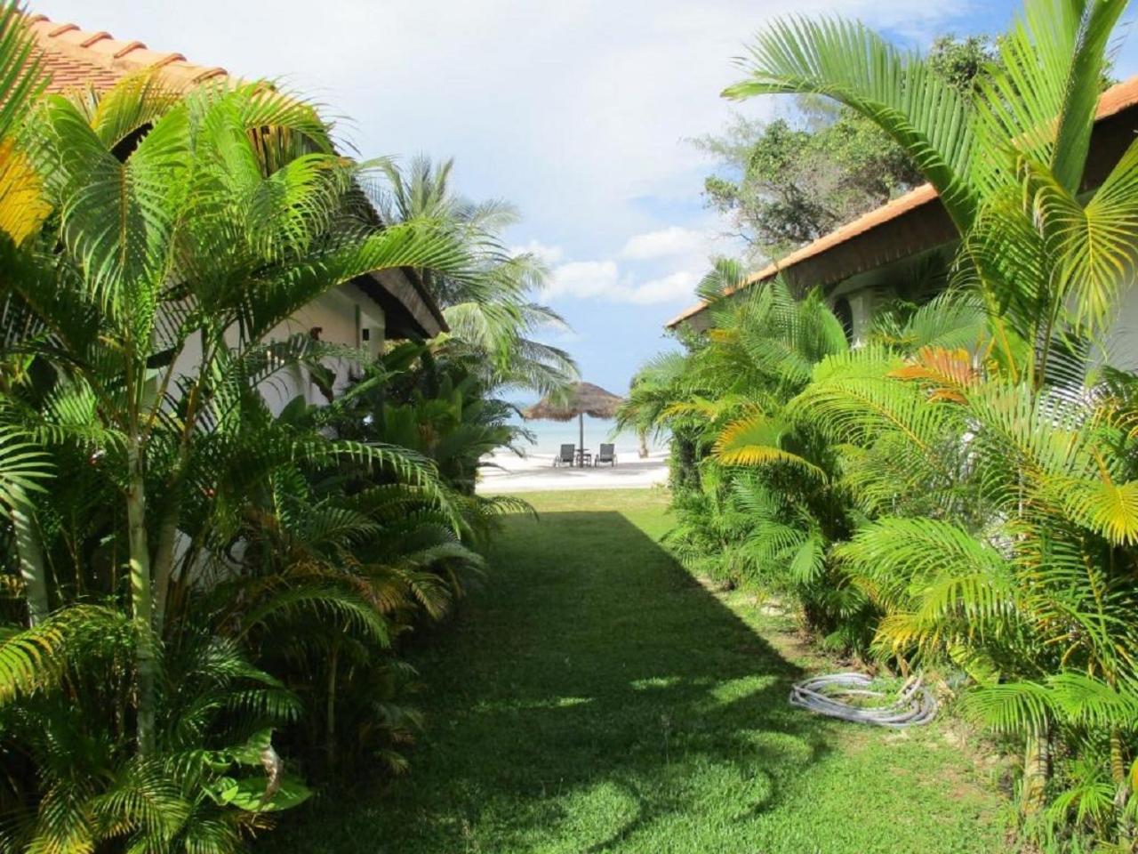 Saracen Bay Resort Koh Rong Sanloem Buitenkant foto