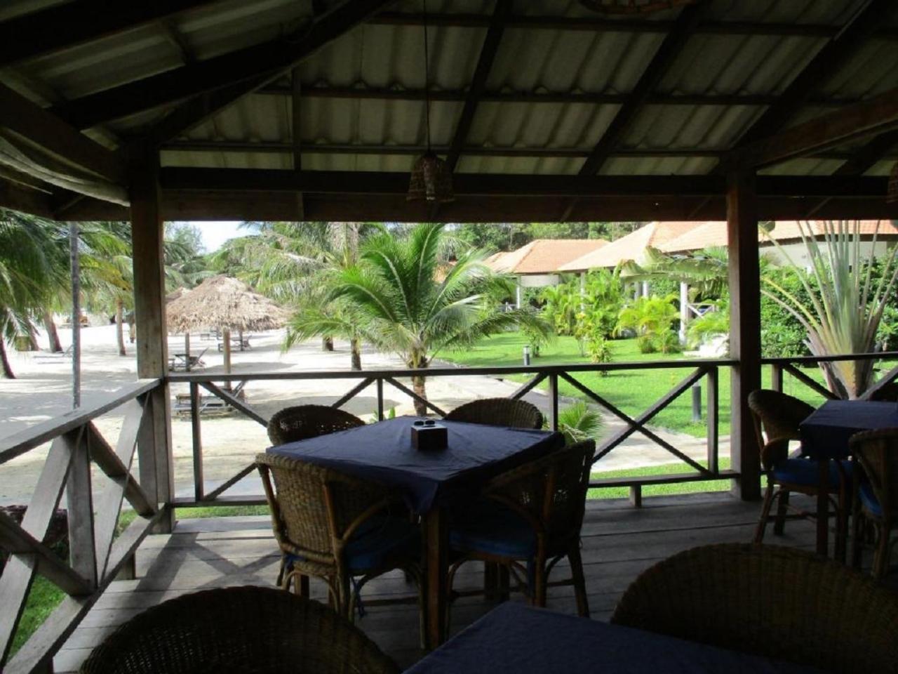 Saracen Bay Resort Koh Rong Sanloem Buitenkant foto