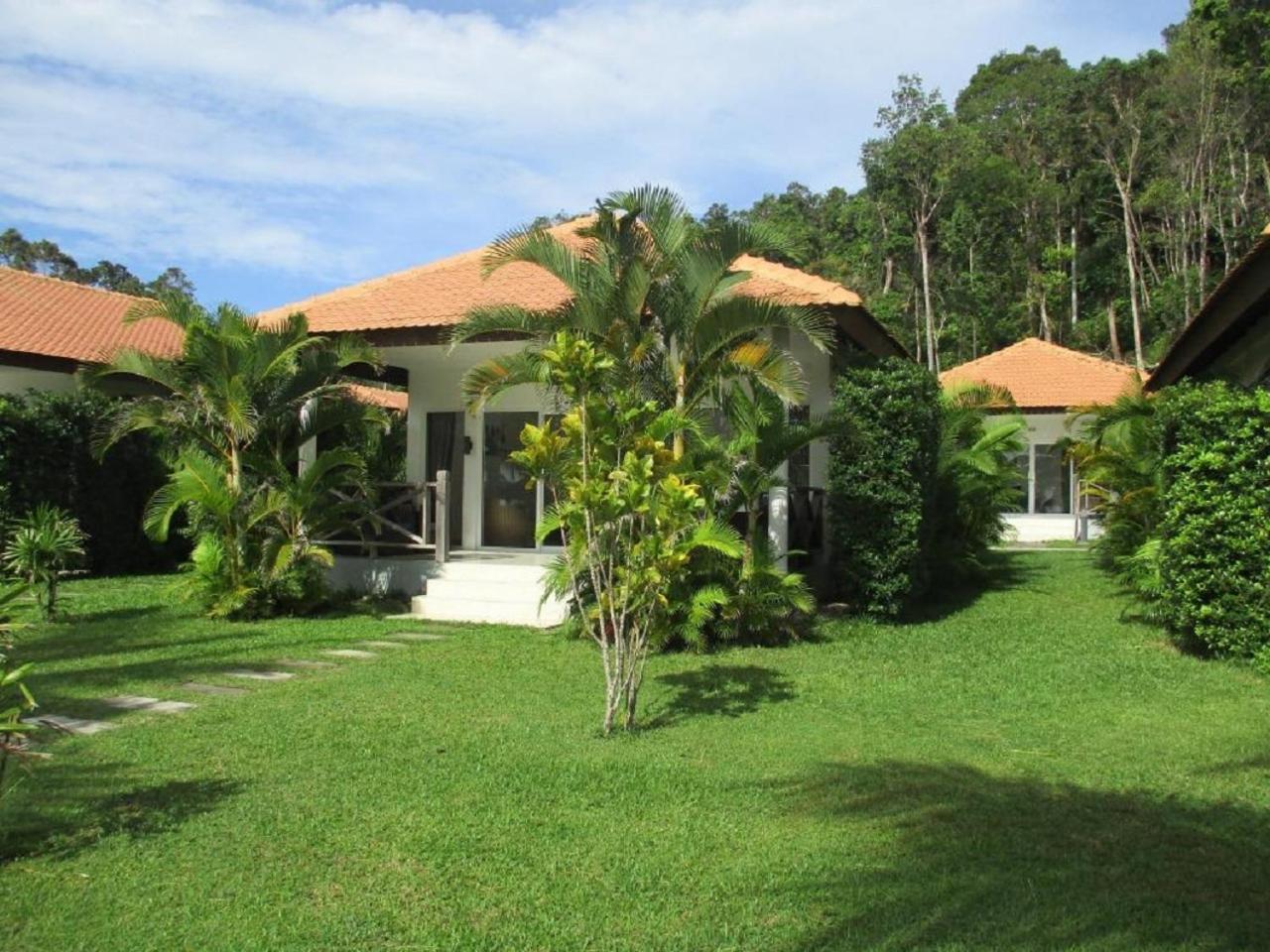 Saracen Bay Resort Koh Rong Sanloem Buitenkant foto